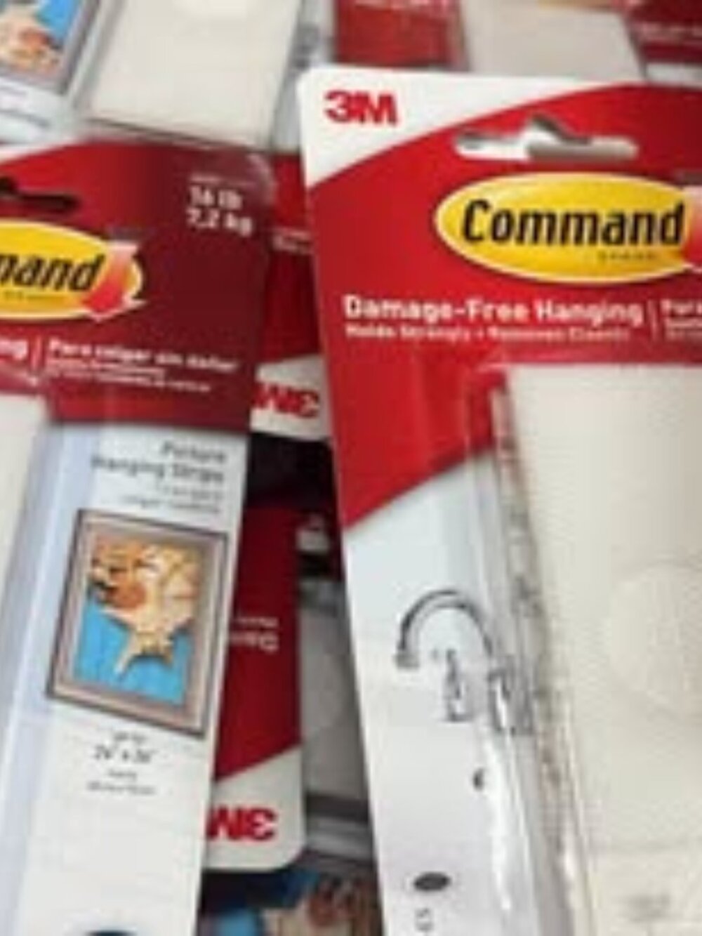 Lot of 30 command picture hanging strips Velcro